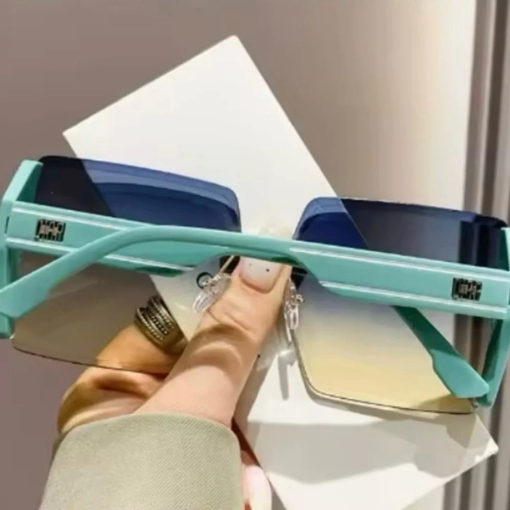 Stylish Green Oversized and trendy Gradient Square Sunglasses-New - Picture 3 of 4